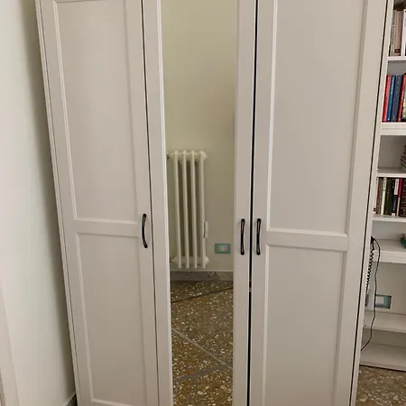 Milvius Apartment *
